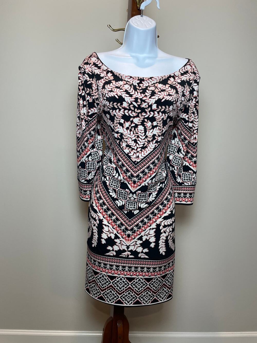 White House Black Market Dress Size M Boho Print Long Sleeve Shift